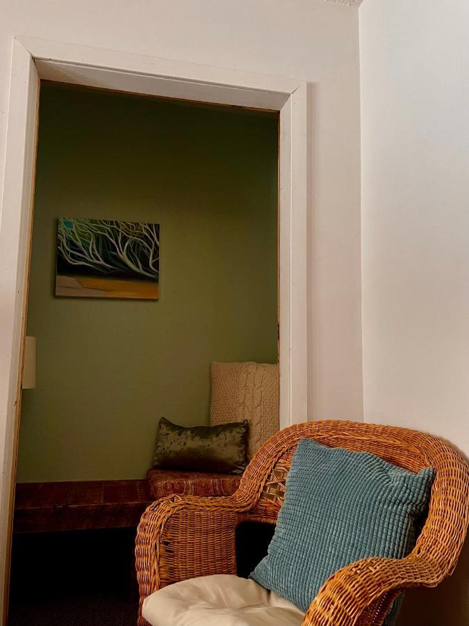 The Messy Owl Inn & Eco Haven Likely Extérieur photo